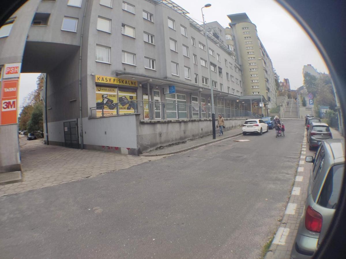 3030 Jana Spychalskiego 32 - Tanie Pokoje W Apartamencie - Samodzielne Zameldowanie - Self Check In Poznan Exterior photo