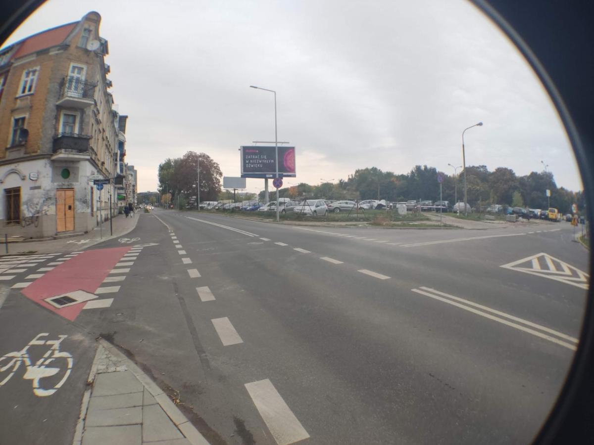 3030 Jana Spychalskiego 32 - Tanie Pokoje W Apartamencie - Samodzielne Zameldowanie - Self Check In Poznan Exterior photo